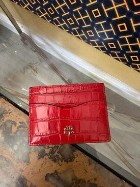 Tory Burch Red Croc-Embossed Slim Card Case